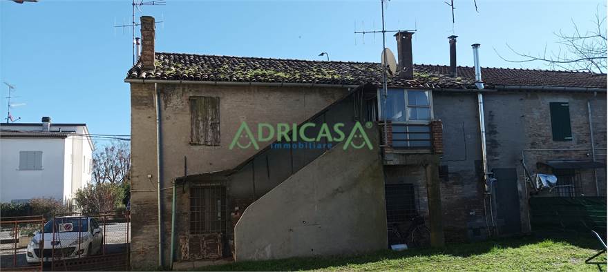 SCALA ESTERNA